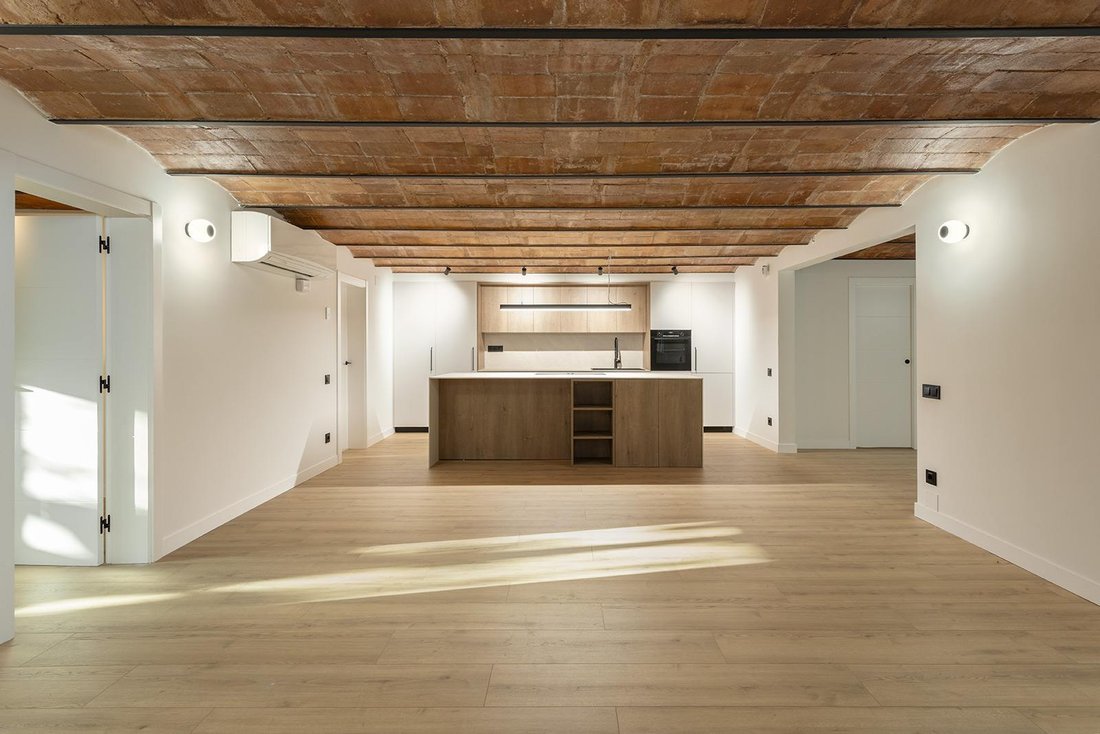 Apartment in Ciutat Vella, Barcelona, Spain 5 - 17094268