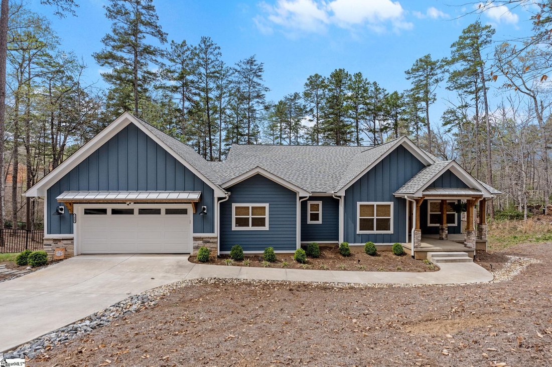House in Seneca, South Carolina, United States 1 - 17794072