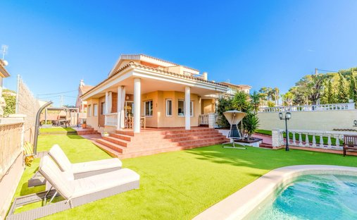 Villa in Sant Pere de Ribes, Katalonien, Spanien 1