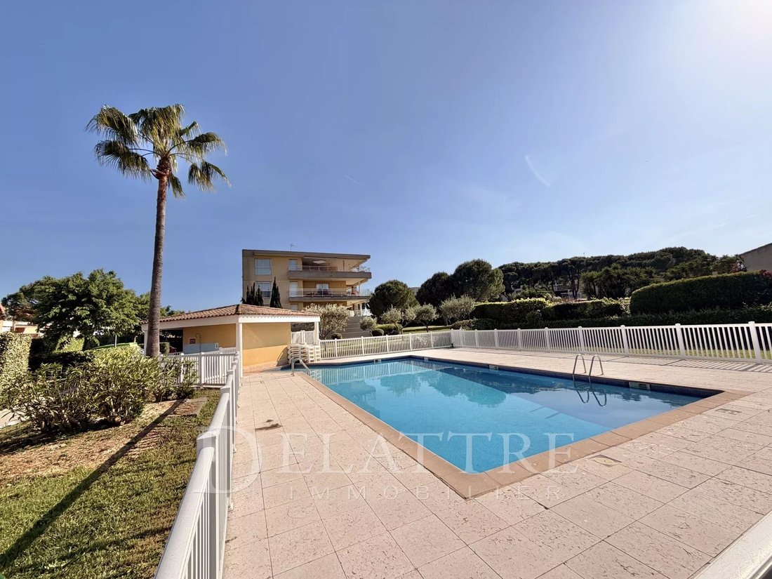 Appartamento a Les Bastides, Antibes, Francia 2 - 17797388