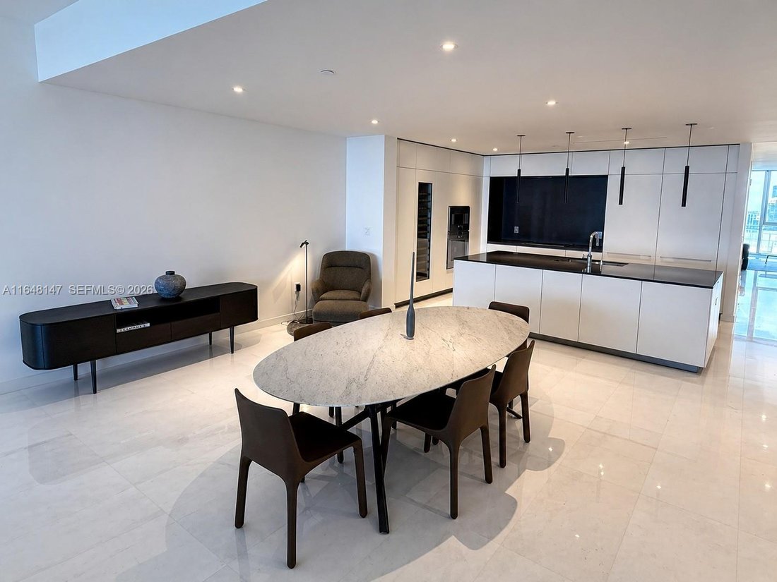 Condo in Miami, Florida, United States 4 - 16640192