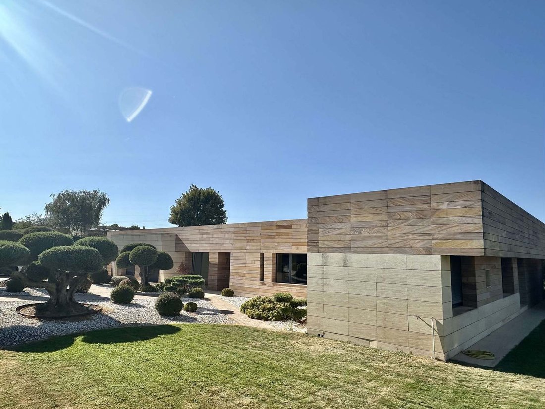 Villa in Pozuelo de Alarcon, Comunidad de Madrid, Spain 4 - 17707326