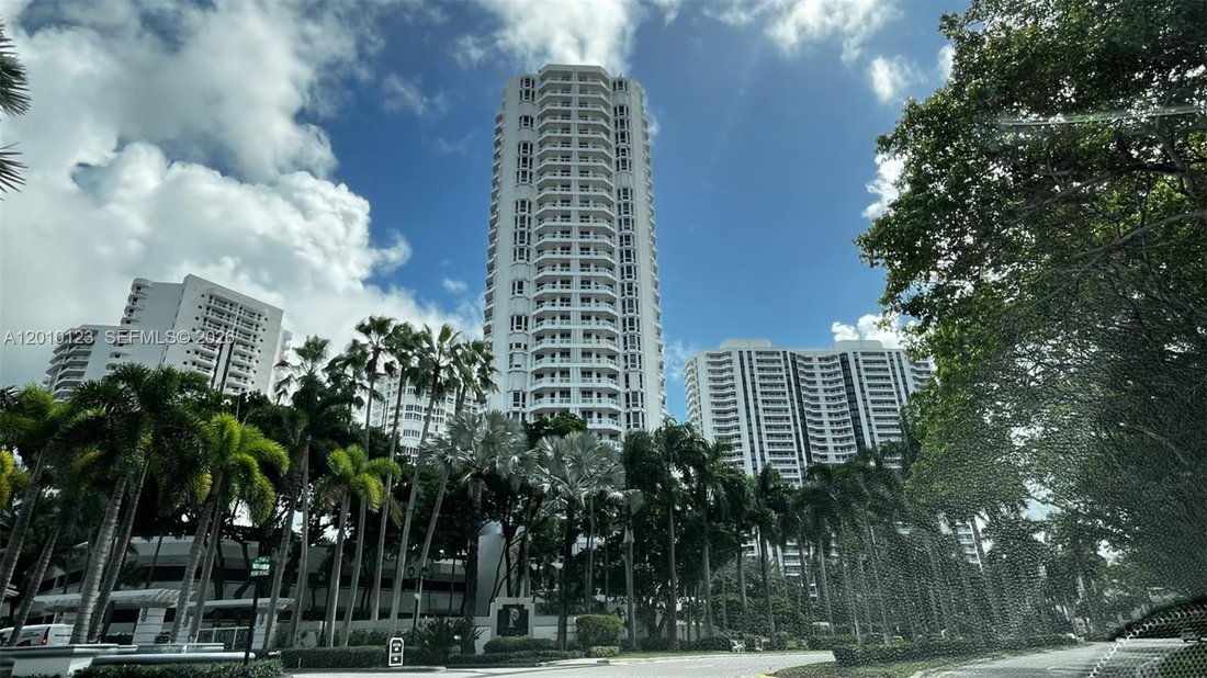 Condo in Aventura, Florida, United States 3 - 17799452