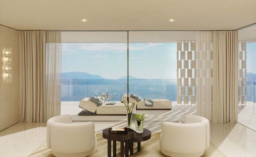 Penthouse in Marbella, Andalusia, Spain 1