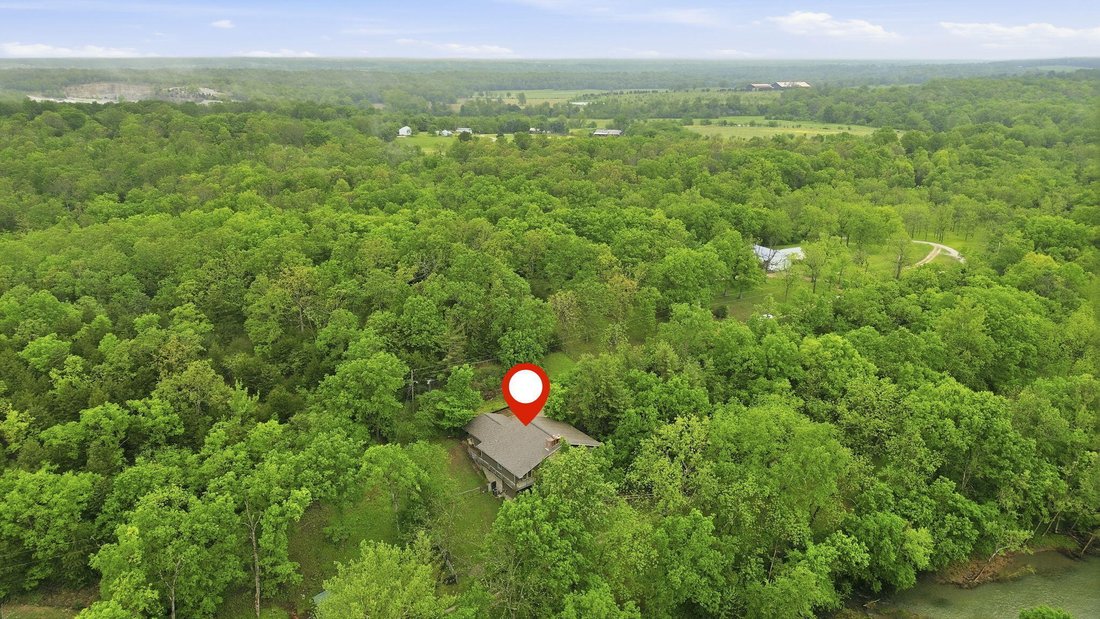 House in Buffalo, Missouri, United States 2 - 17104662