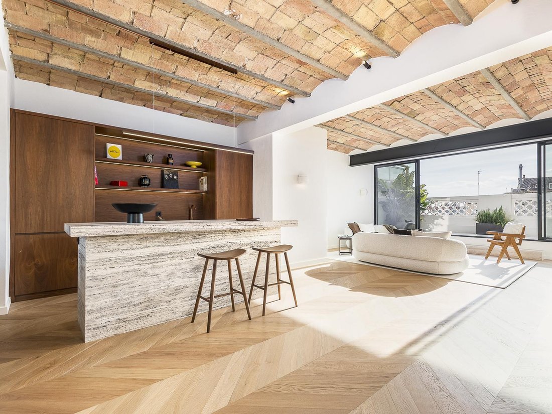 Apartment in Eixample, Barcelona, Spain 2 - 14446356