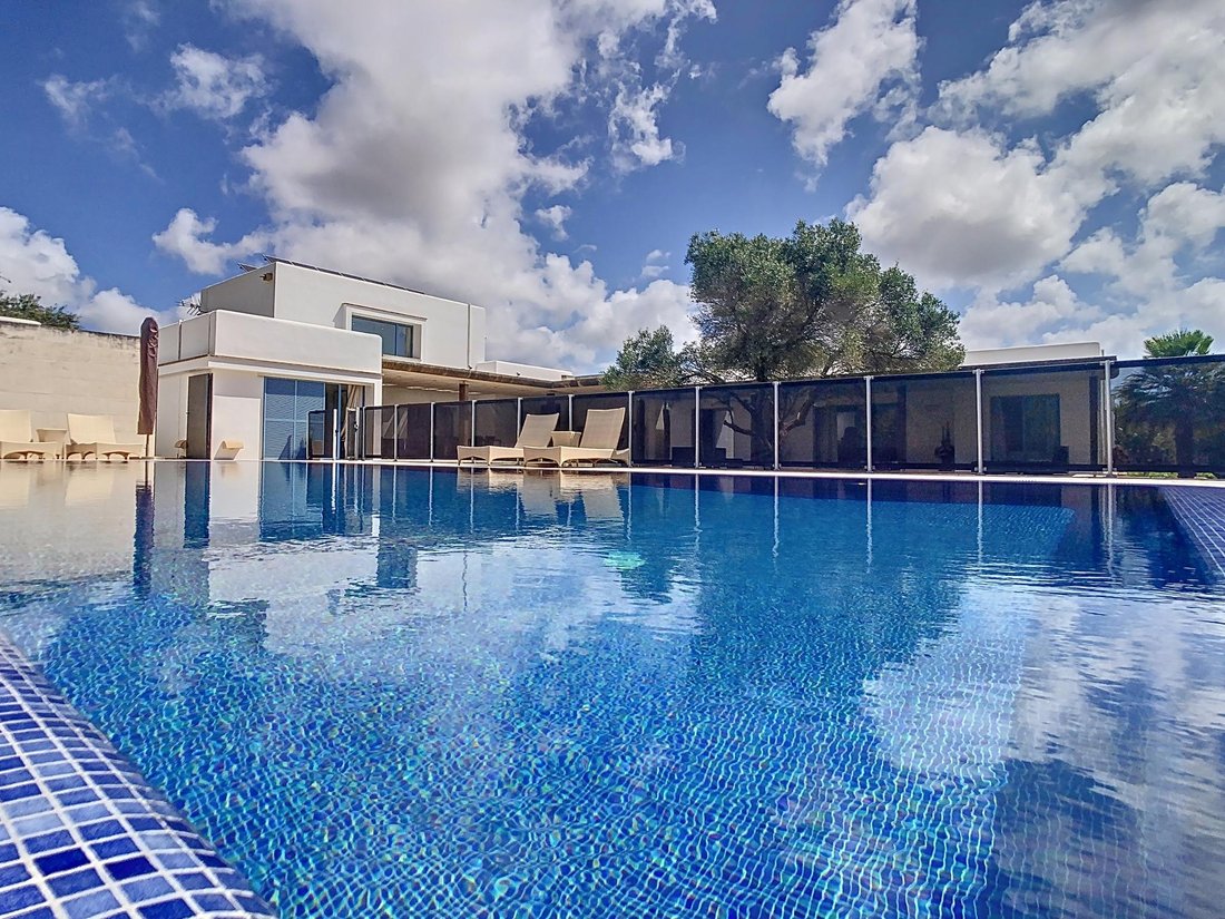 Villa in Sant Lluis, Balearic Islands, Spain 1 - 16989696