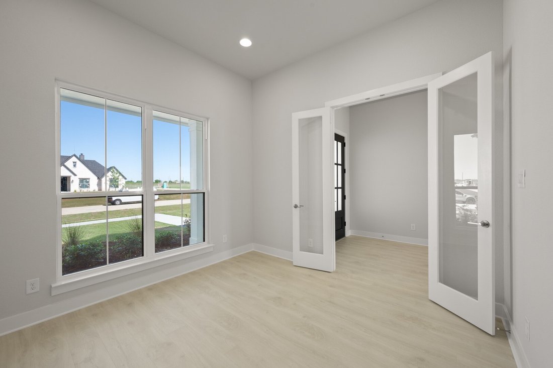 House in Venus, Texas, United States 4 - 17800515