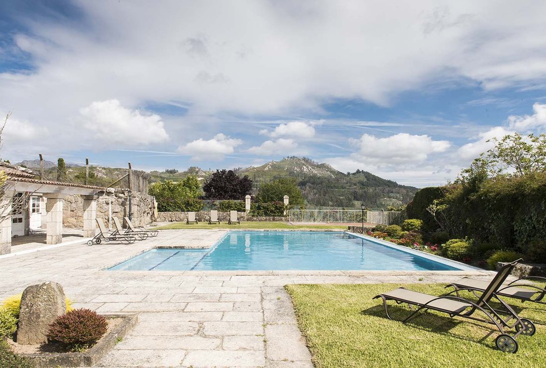 Villa in Camos, Nigran, Spain 3 - 16988940
