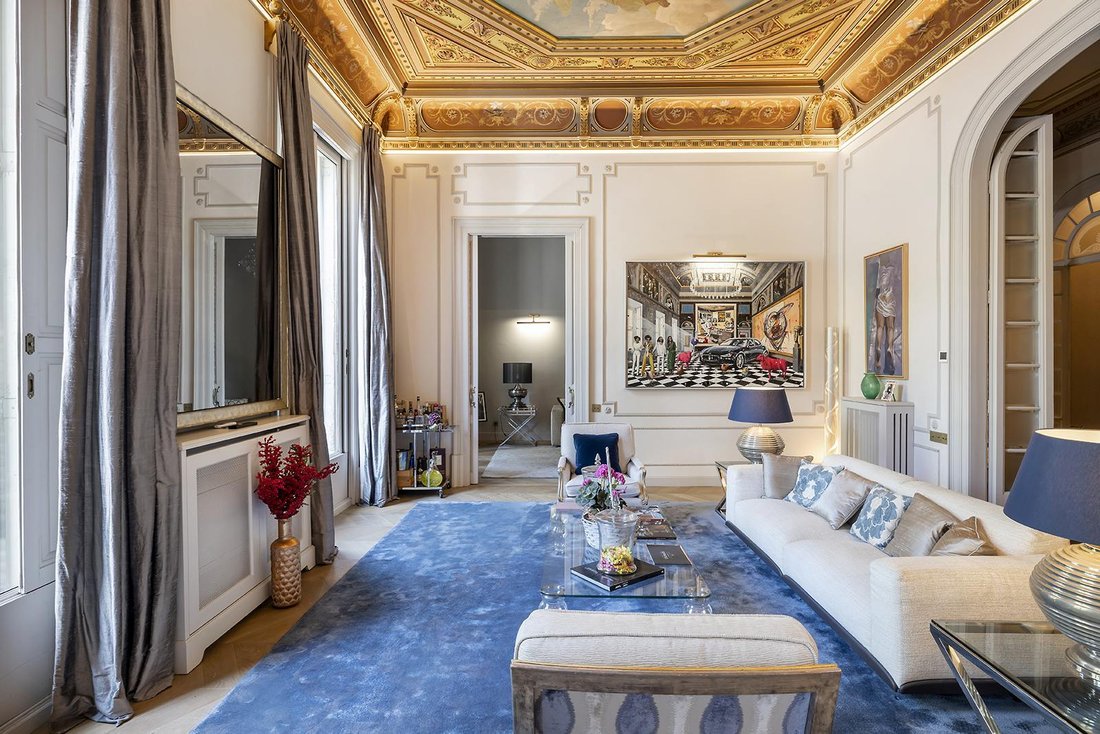 Apartment in Eixample, Barcelona, Spain 4 - 17310488