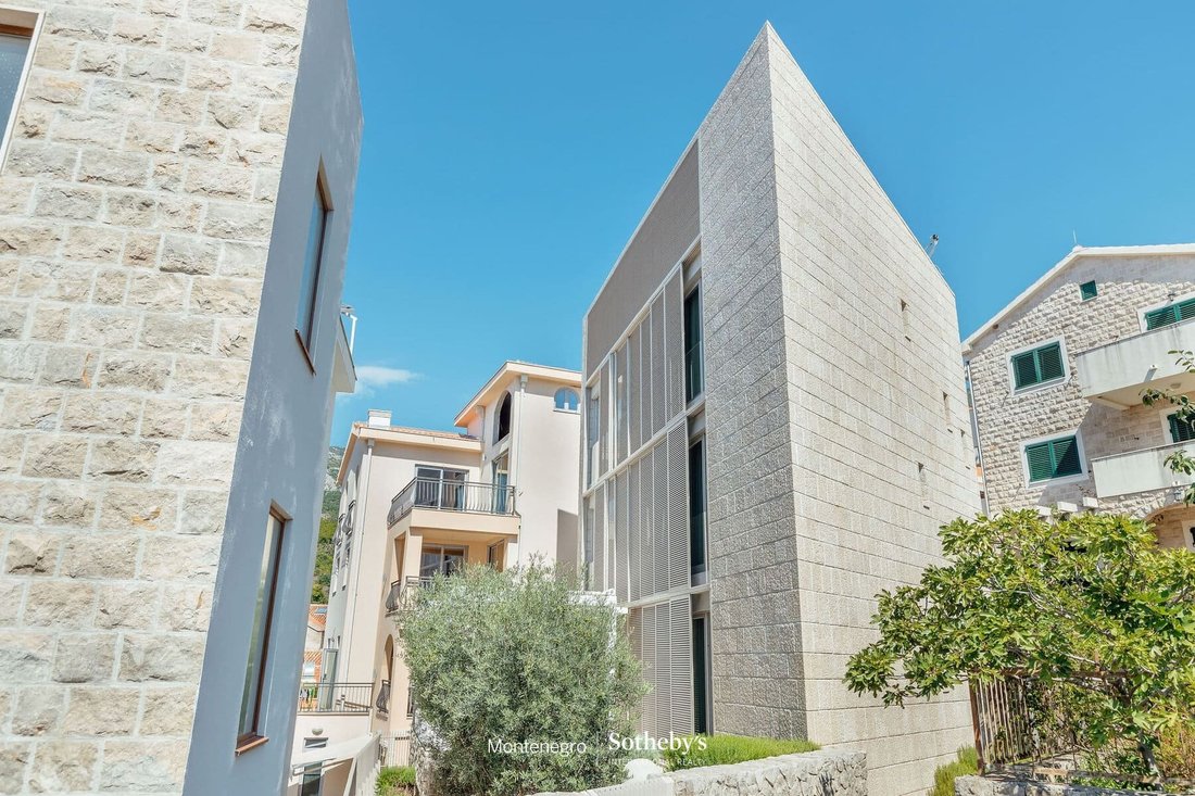 Villa in Pržno, Budva Municipality, Montenegro 4 - 17099574