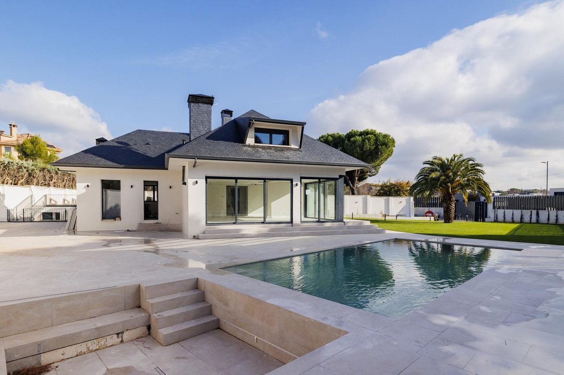 Villa in Boadilla del Monte, Comunidad de Madrid, Spain 4 - 16987775