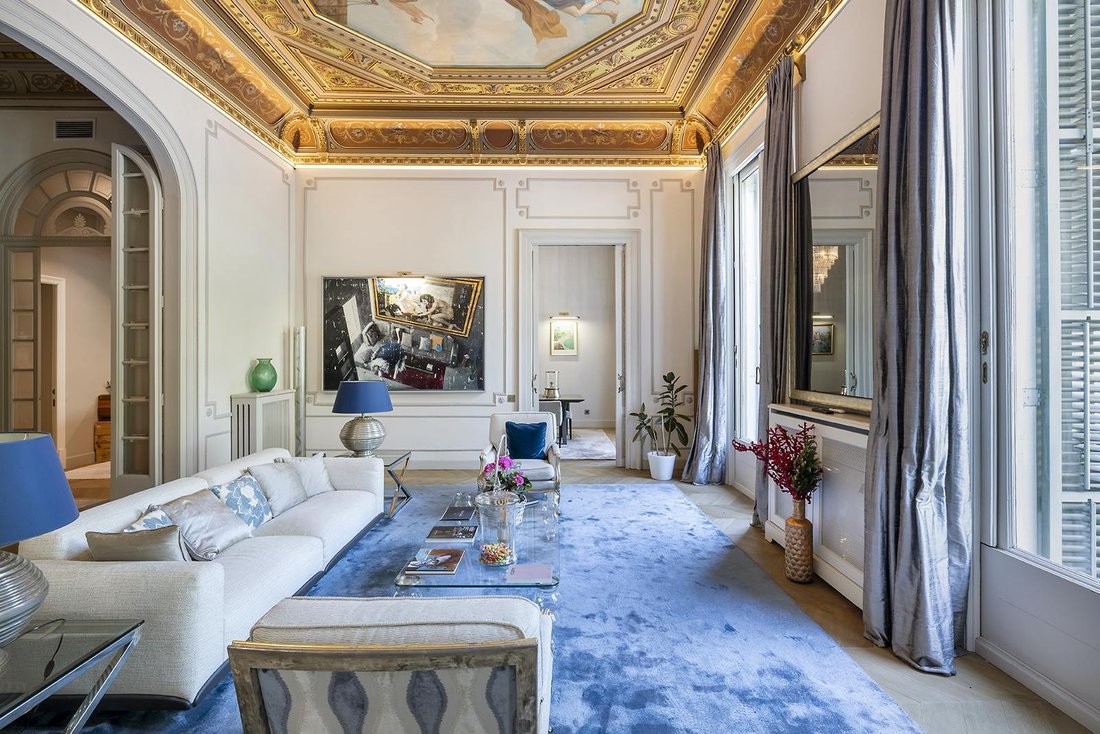 Apartment in Eixample, Barcelona, Spain 3 - 17310488
