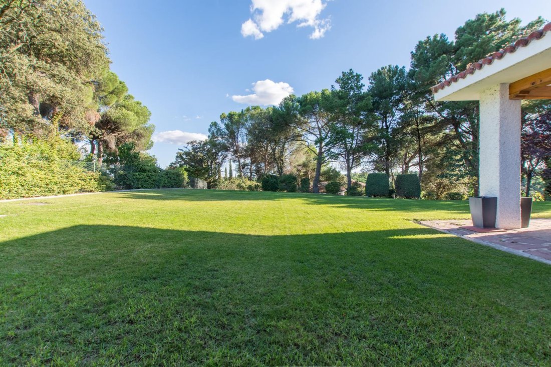 Villa in Boadilla del Monte, Comunidad de Madrid, Spain 4 - 16988240