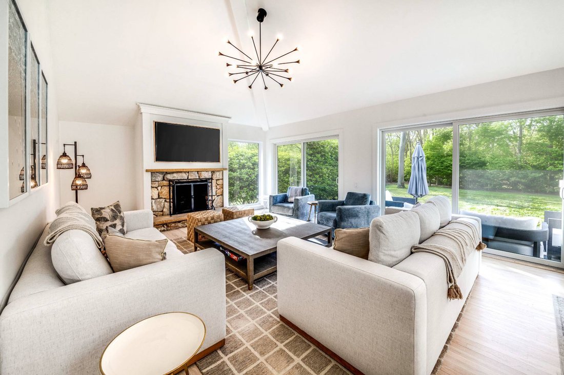 House in East Hampton, New York, United States 3 - 17797435
