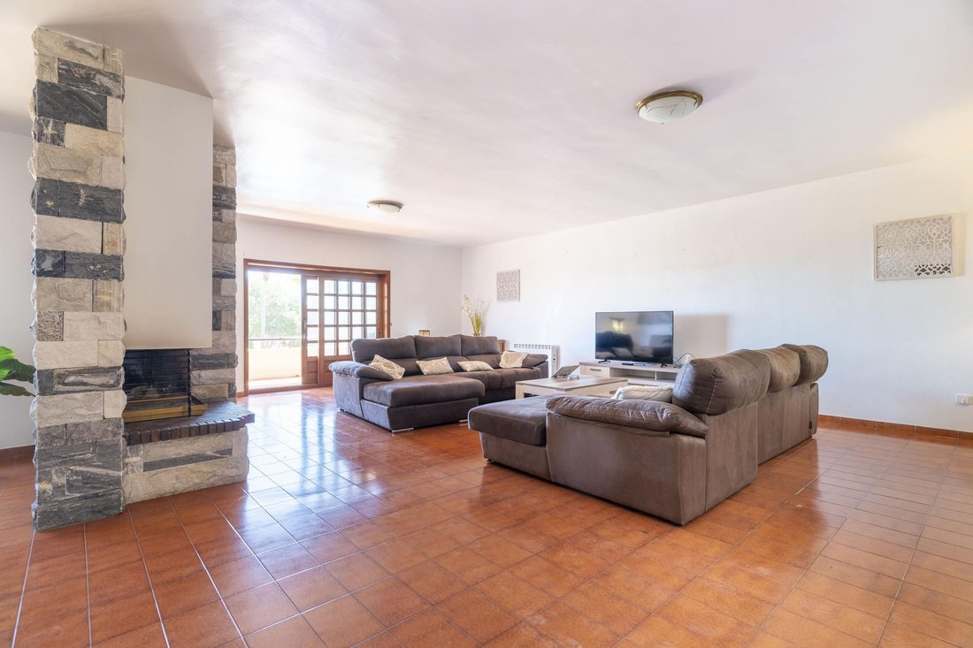 Villa in la Nucia, Valencian Community, Spain 3 - 16988732