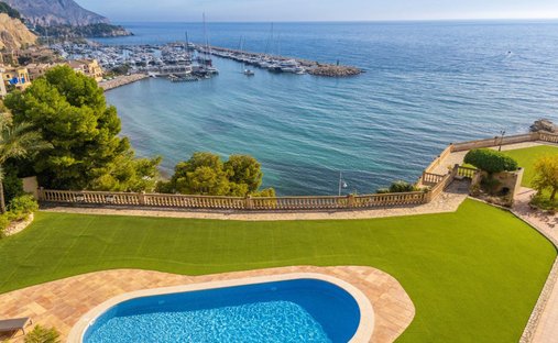 Villa in Zona de Mascarat, Land Valencia, Spanien 1