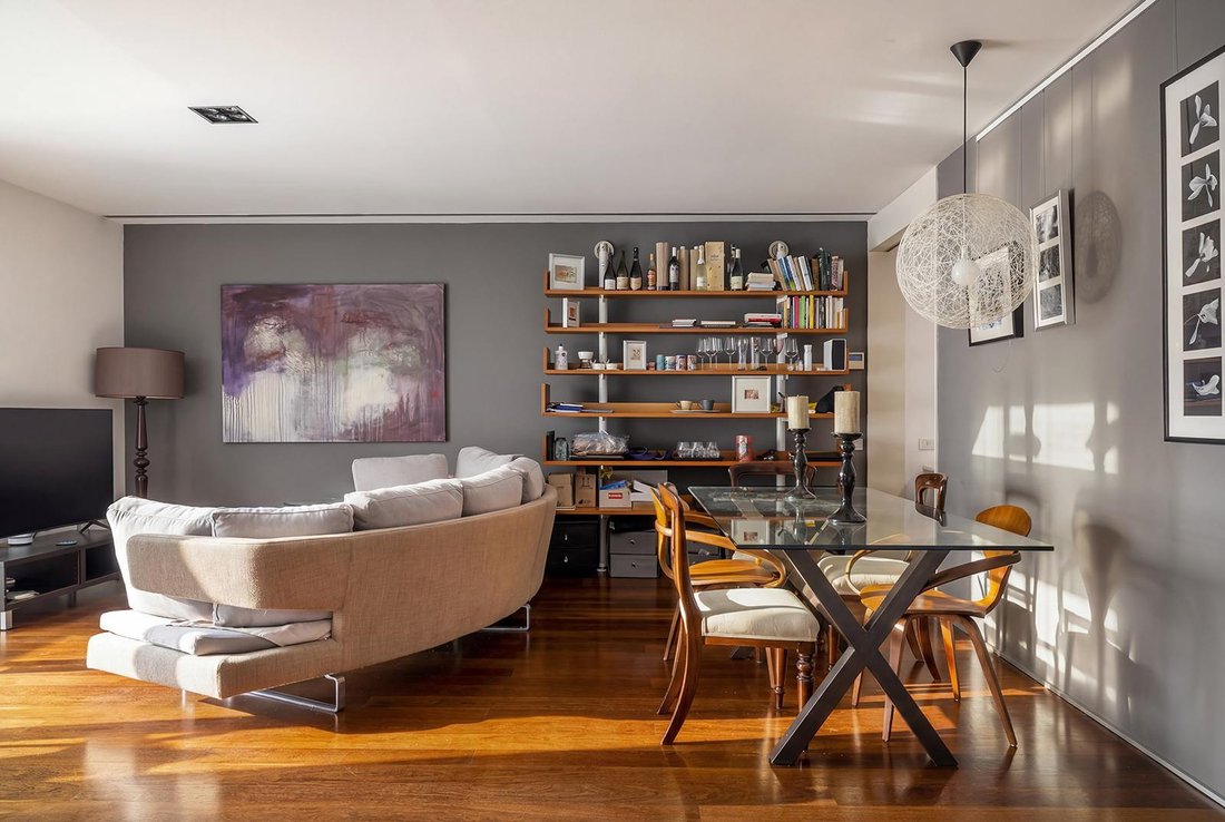 Apartment in Eixample, Barcelona, Spain 3 - 17357449