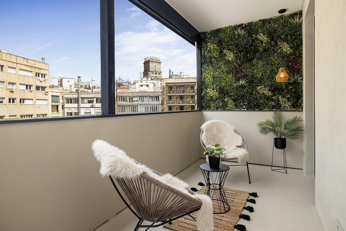 Apartment in Eixample, Barcelona, Spain 1 - 15888112