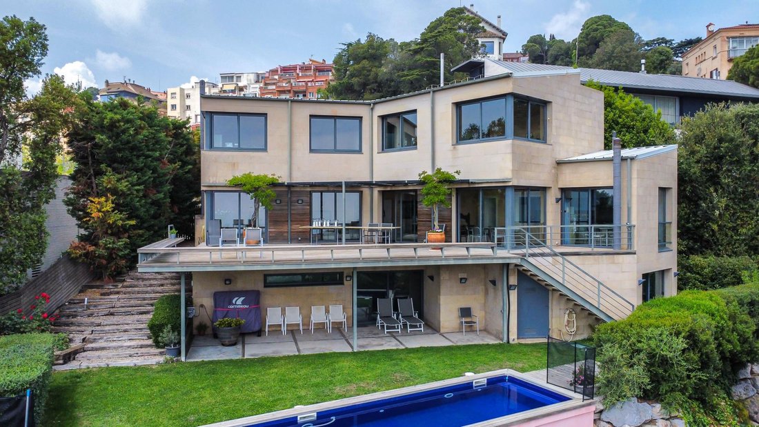 Villa in Sarrià-Sant Gervasi, Barcelona, Spain 1 - 12936844