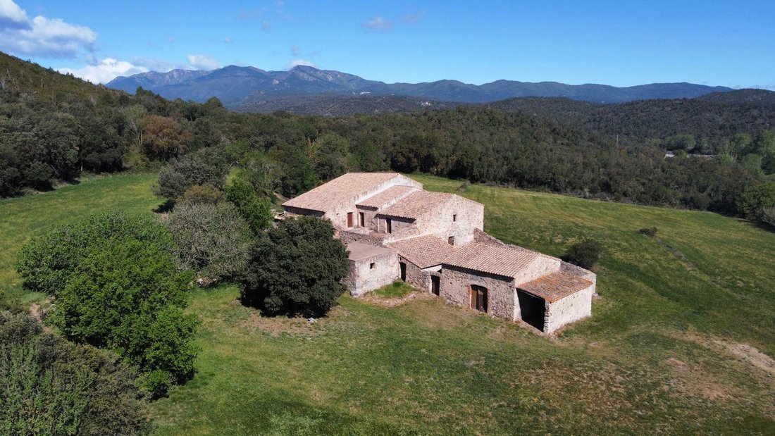 Country House in Darnius, Catalonia, Spain 1 - 16989214