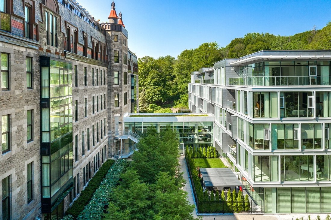 Condo in Montreal, Quebec, Canada 1 - 17801671