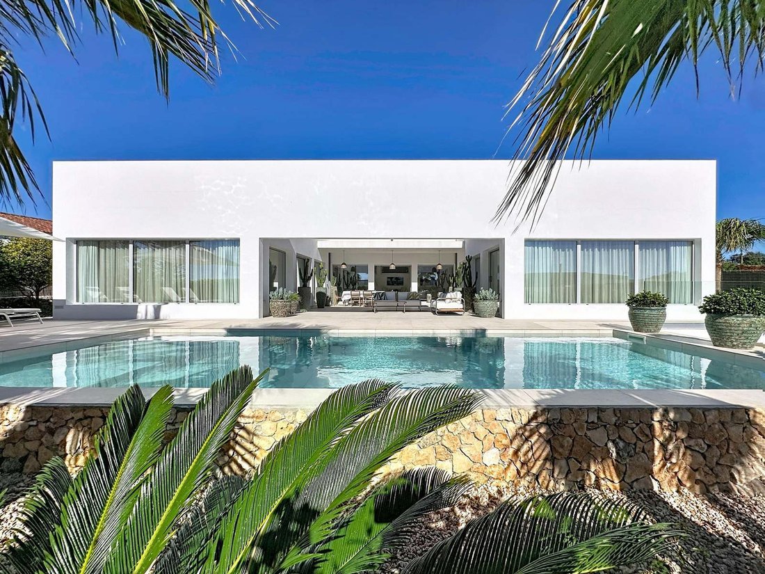 Villa in Sant Lluis, Balearic Islands, Spain 1 - 16988652