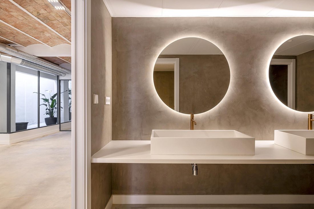 Apartment in Eixample, Barcelona, Spain 2 - 17220318