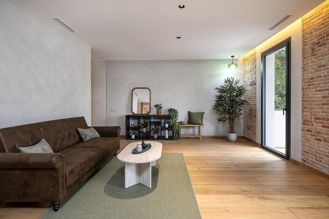 Apartment in Eixample, Barcelona, Spain 3 - 15888112