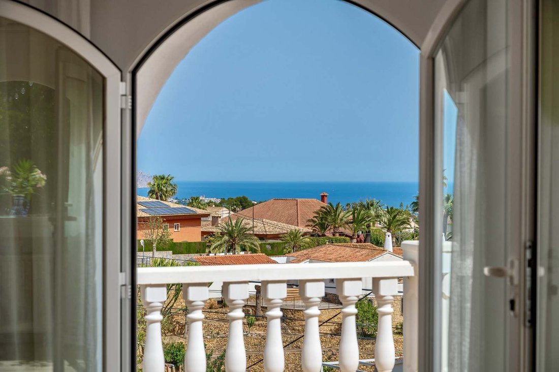 Villa in la Nucia, Valencian Community, Spain 1 - 17683144