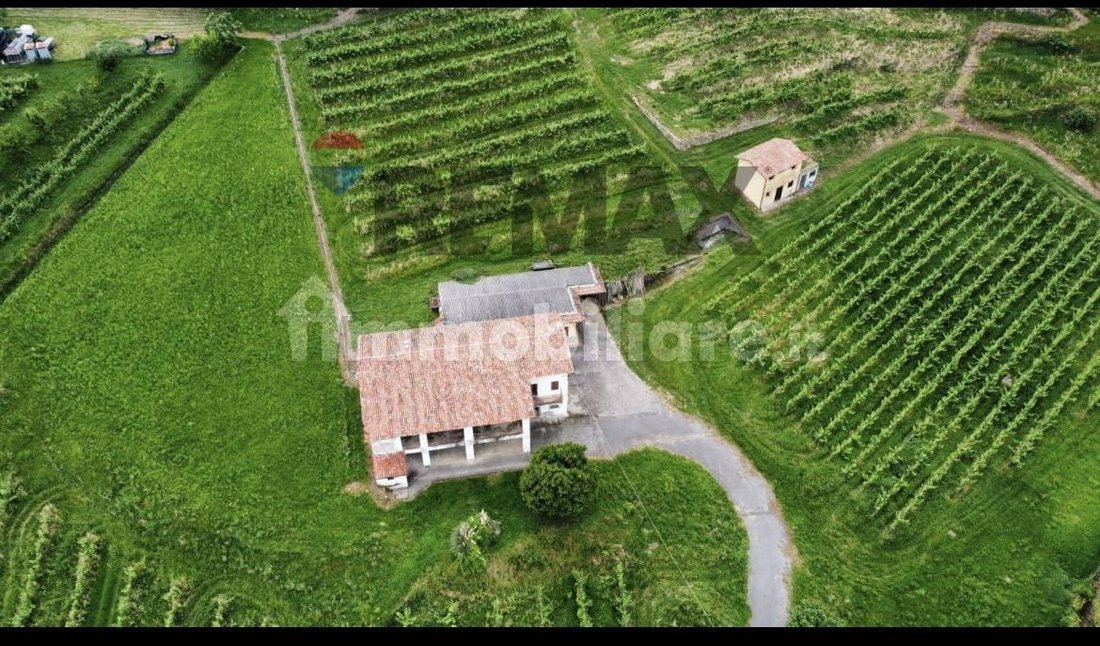 Country House in Castelli Calepio, Lombardy, Italy 4 - 17801241