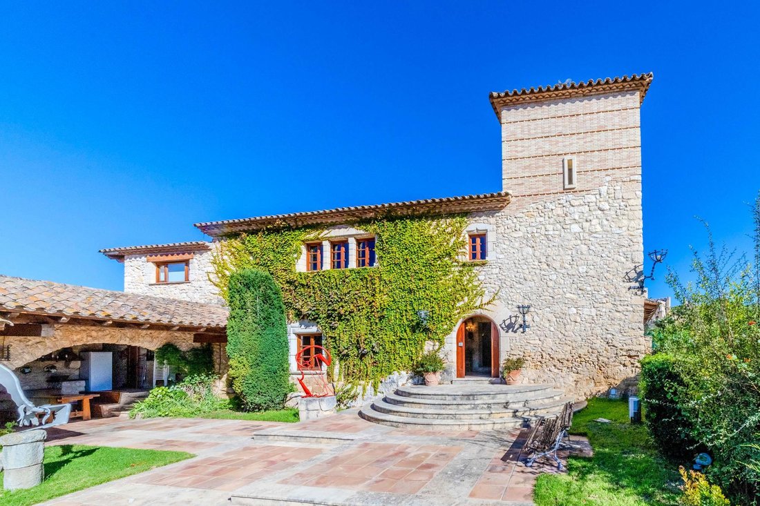 Country House in Castellet i la Gornal, Catalonia, Spain 3 - 16987758