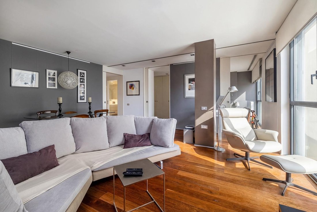 Apartment in Eixample, Barcelona, Spain 5 - 17357449