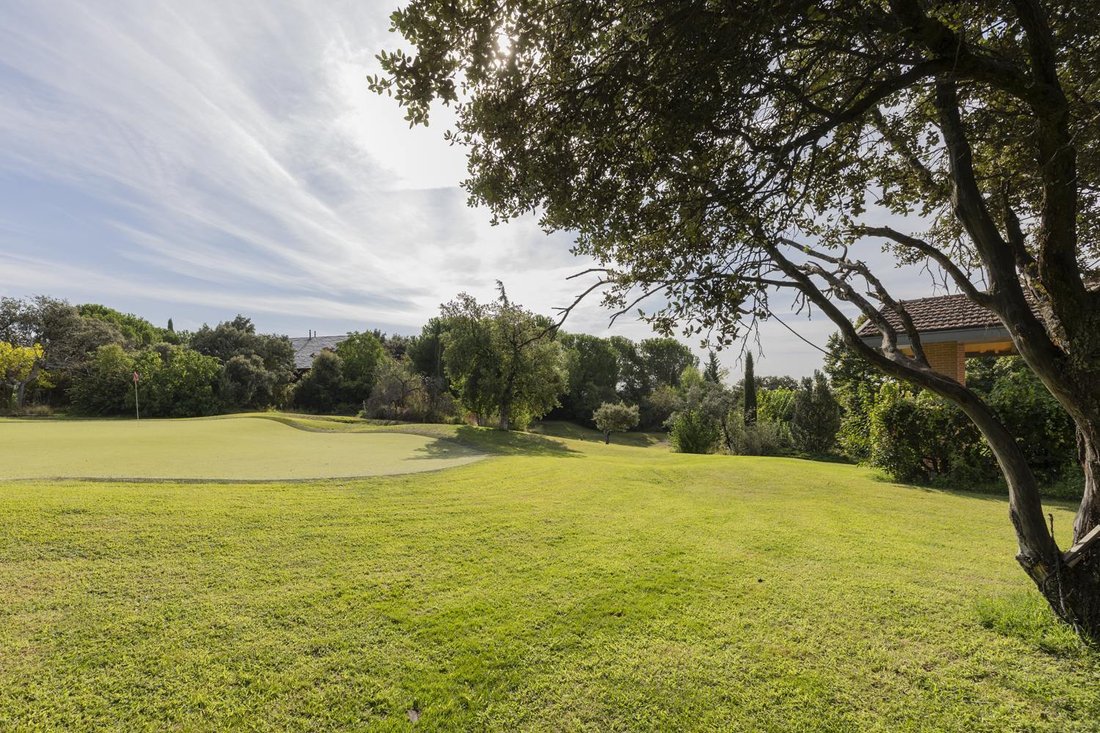 Land in Boadilla del Monte, Comunidad de Madrid, Spain 2 - 17154546
