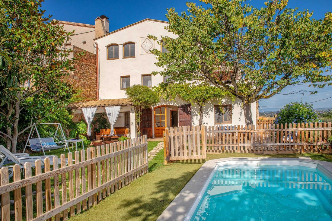 Country House in la Bisbal d'Emporda, Catalonia, Spain 1 - 17396477