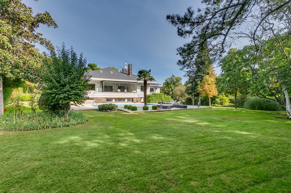 Villa in La Moraleja, Alcobendas, Comunidad de Madrid 4 - 16988860