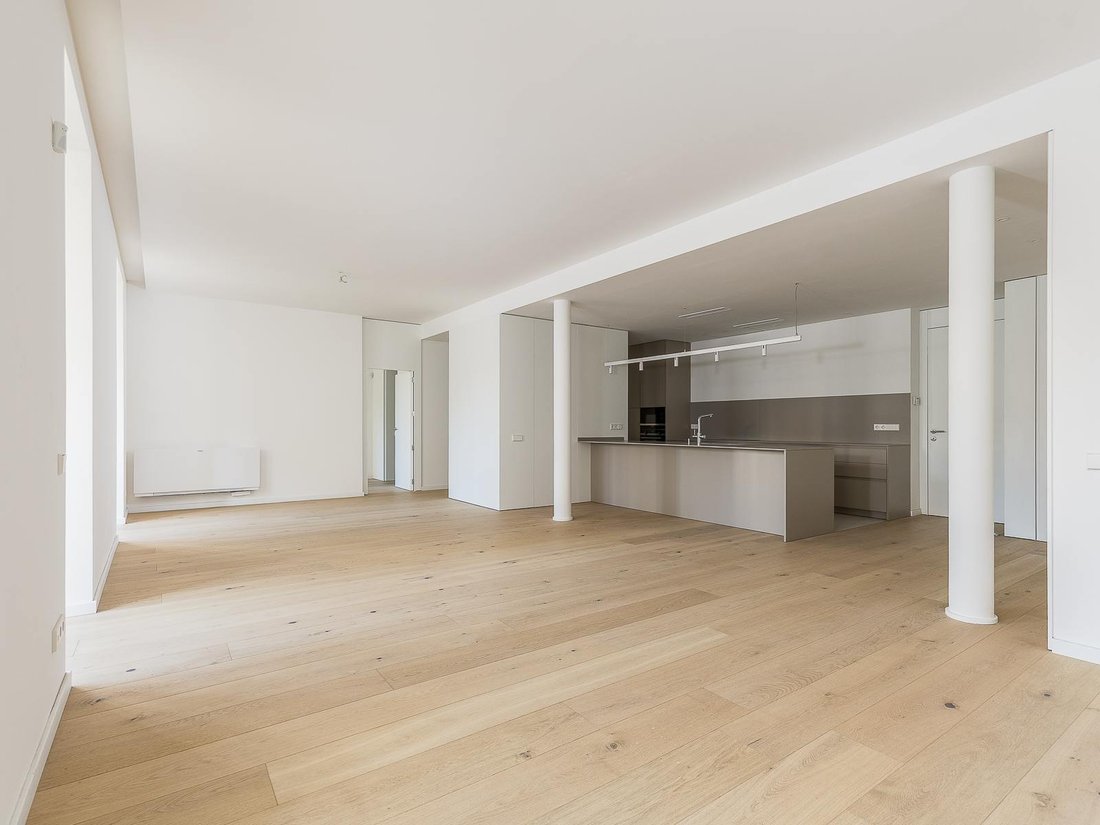 Apartment in Eixample, Barcelona, Spain 4 - 13323432