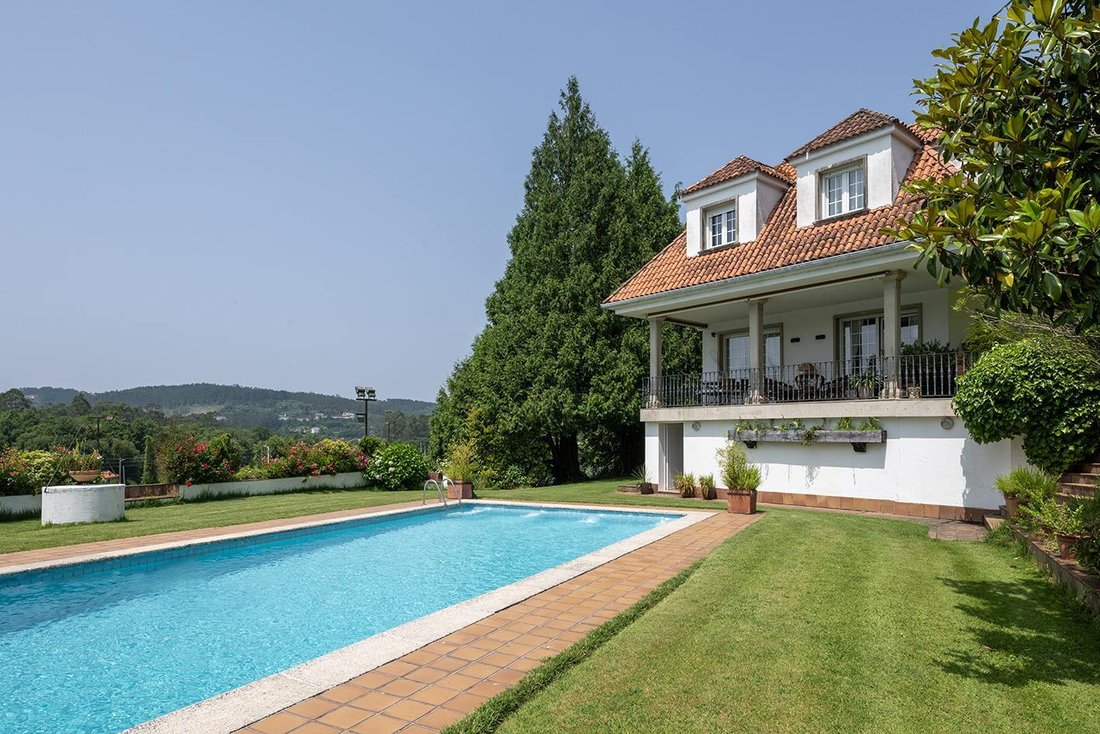 Villa in Pontevedra, Galicien, Spanien 1 - 16988205