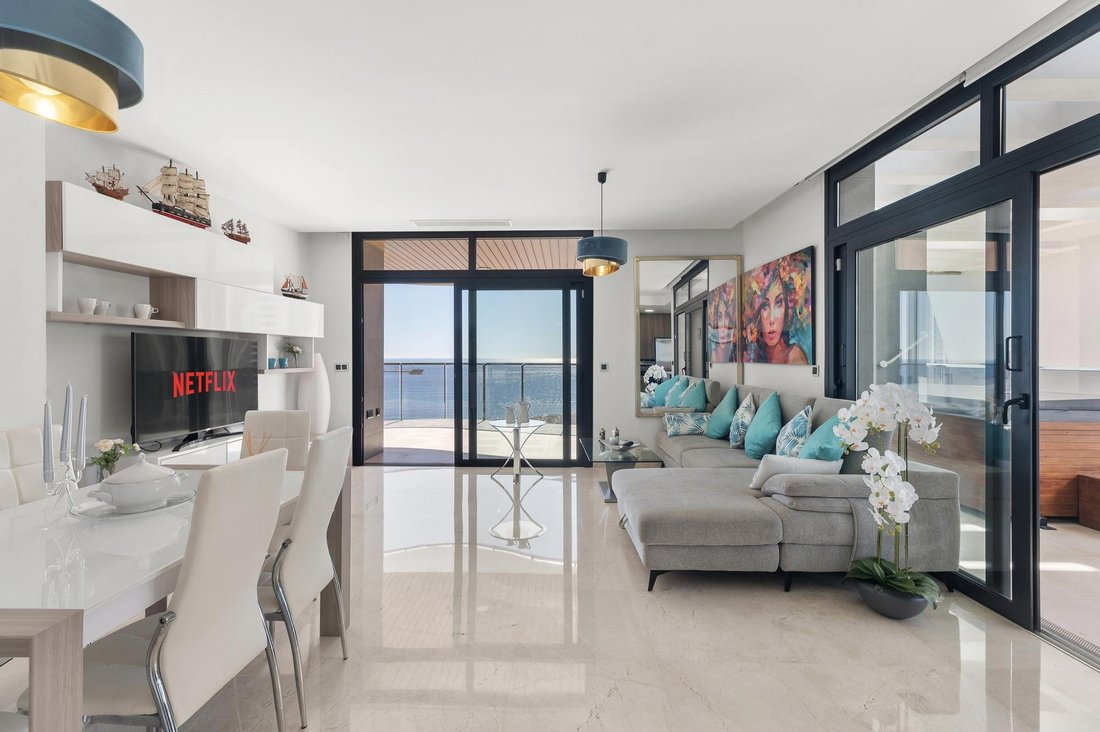 Apartment in Benidorm, Valencian Community, Spain 2 - 17090033
