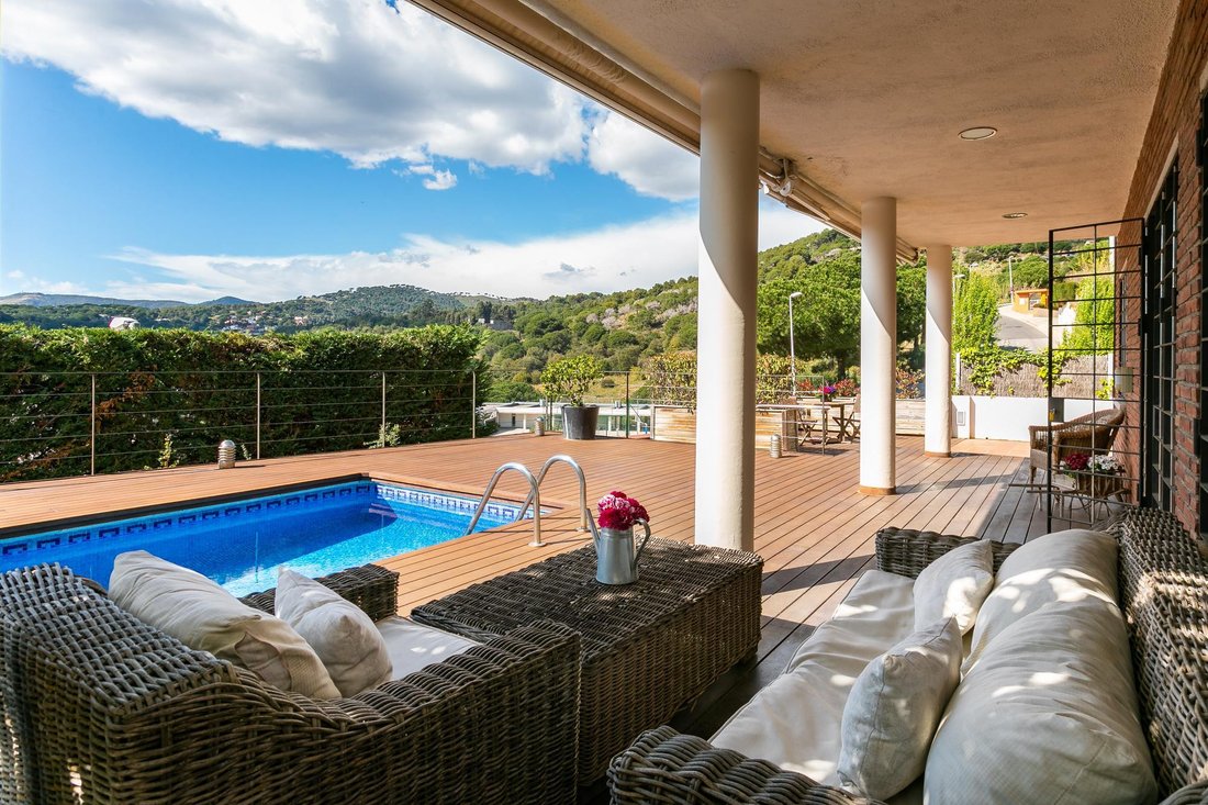 Villa in Teia, Catalonia, Spain 2 - 16987467