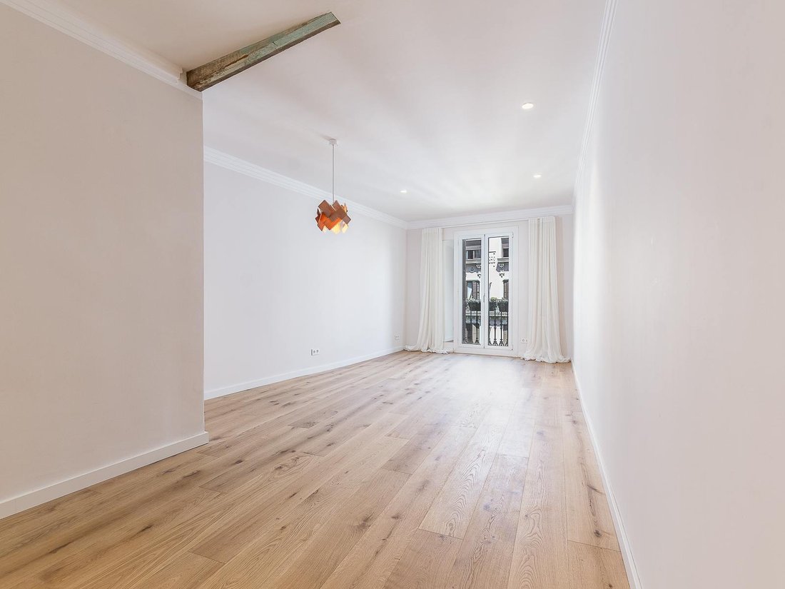 Apartment in Eixample, Barcelona, Spain 4 - 15941509