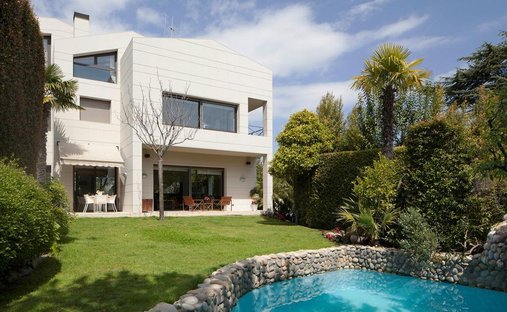 Villa en Alella, Cataluña, España 1