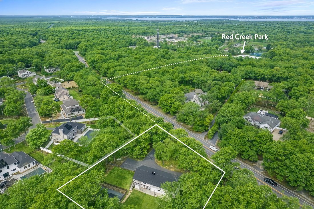 House in Hampton Bays, New York, United States 2 - 17797506