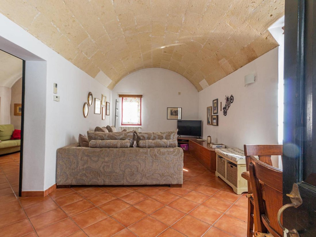 Villa in Ciutadella de Menorca, Balearic Islands, Spain 5 - 16989719