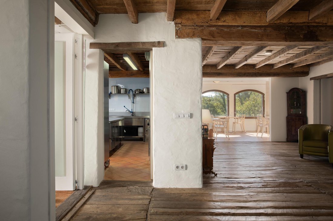 Country House in Sant Feliu de Pallerols, Catalonia, Spain 5 - 16987558