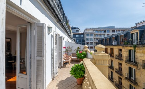 Wohnung in Centro, Donostia-San Sebastián, Spanien 1