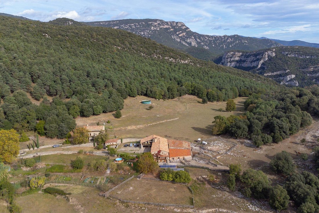 Country House in Sales de Llierca, Catalonia, Spain 4 - 16989217