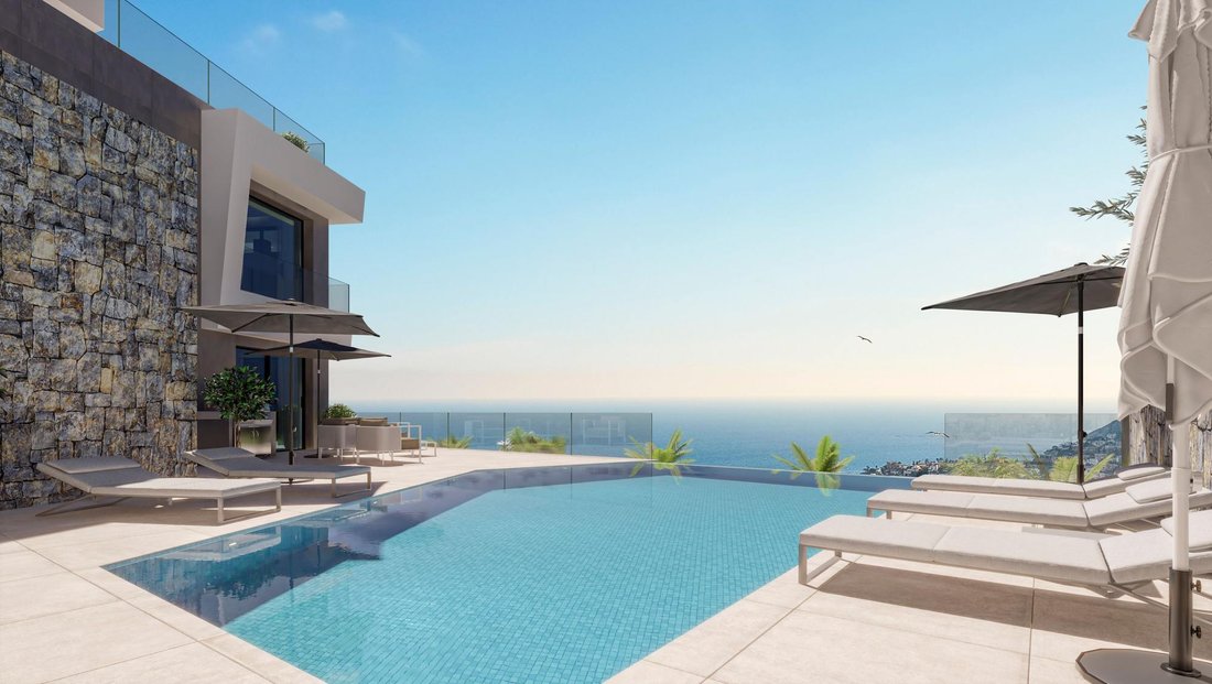 Villa in Calp / Calpe, Valencian Community, Spain 1 - 16989204