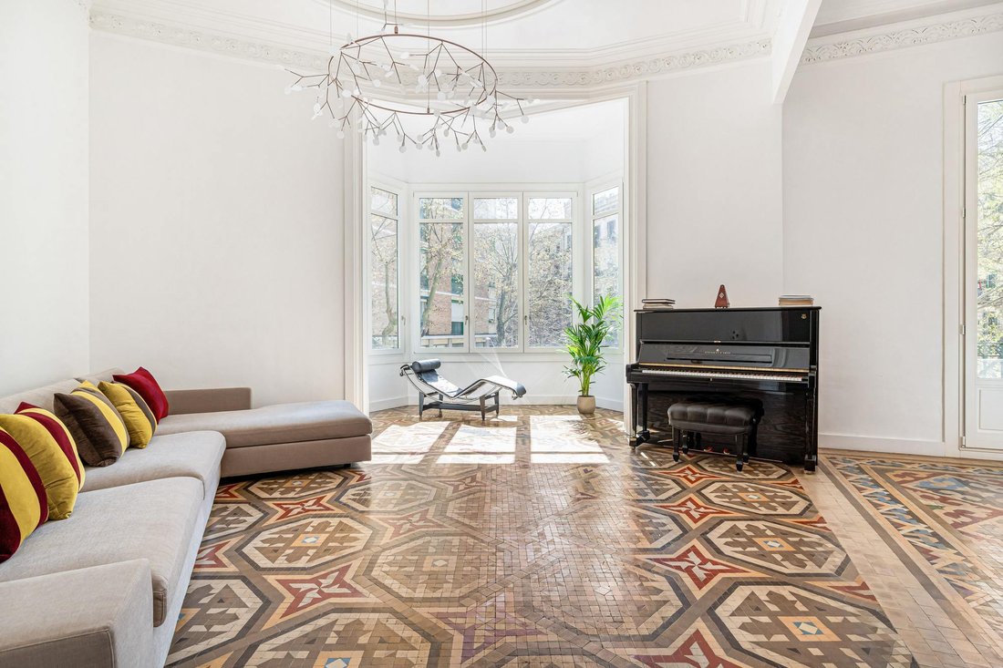 Apartment in Eixample, Barcelona, Spain 2 - 10891532
