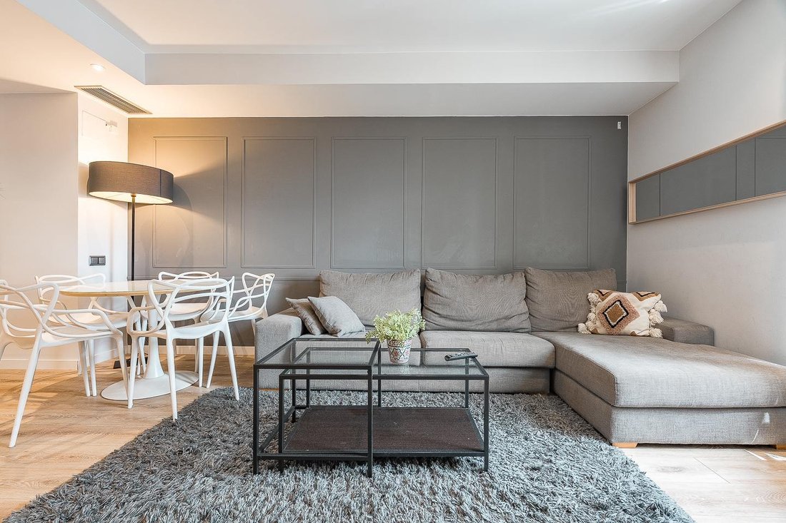 Apartment in Eixample, Barcelona, Spain 2 - 17796955
